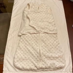 Halo sleep sack swaddle, white size small 3-6 months